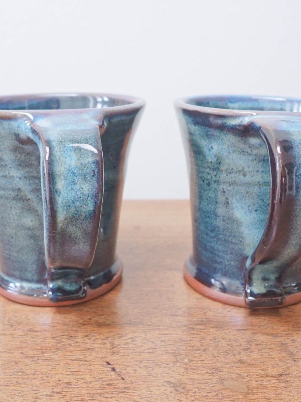 Vtg Handmade Ceramic Mug Pair - Ceramic Cabin Coffee Cup Duo - Picture 5 of 11